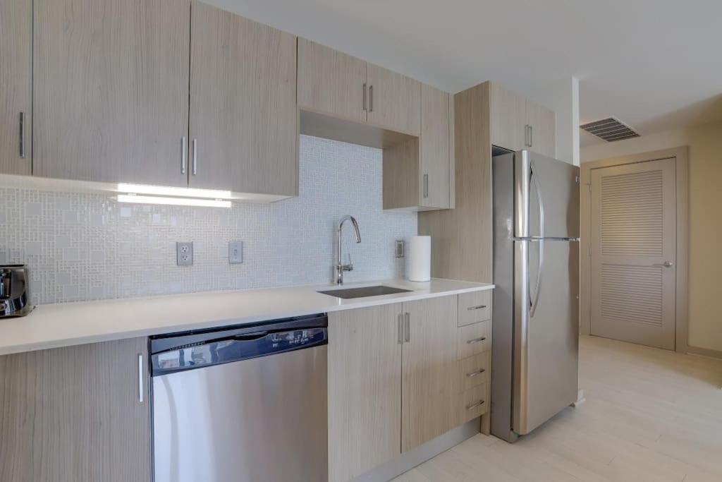 Wonderful 2Br Apartment At Crystal City Arlington Luaran gambar
