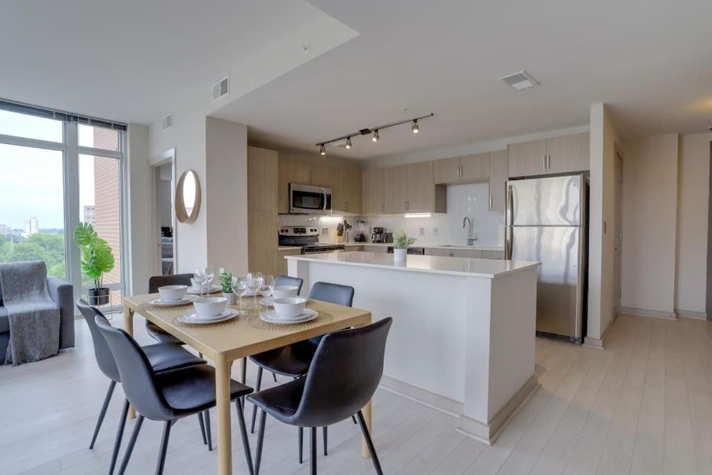 Wonderful 2Br Apartment At Crystal City Arlington Luaran gambar